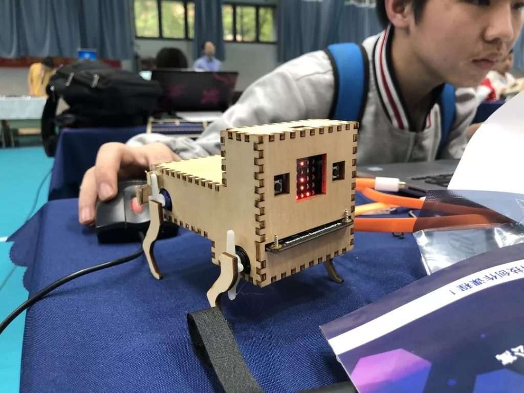 哇塞，太厲害吧！雷小宇膜拜ing~