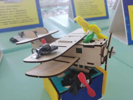 婉約春去，走來激情火熱的夏，雷宇攜手蘑菇云助力太原市青少年機(jī)器人競賽活動完美收官