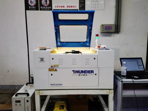 雷宇攜蘑菇云創(chuàng)客助力2022年廣西北部灣人工智能教育大賽活動(dòng)完美收官